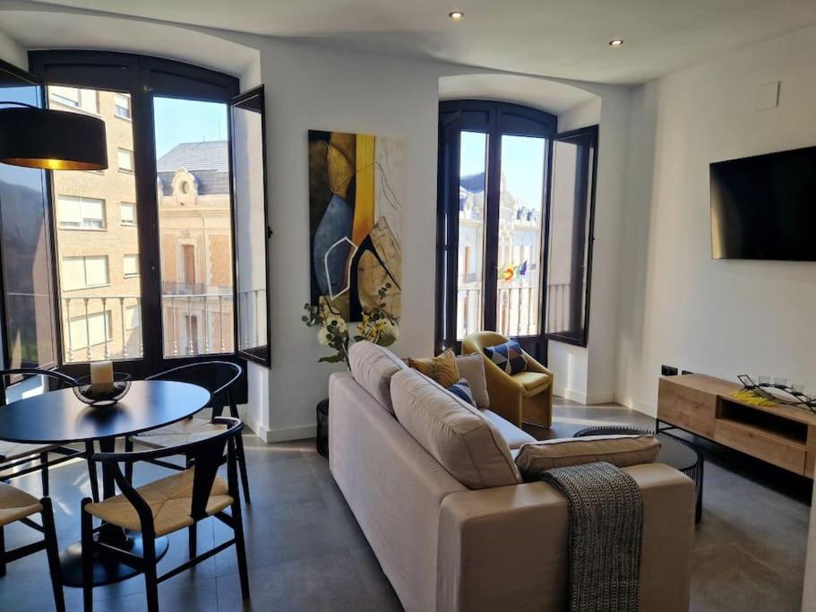 Duplex De Diseno Jaen Centro-Catedral Διαμέρισμα Εξωτερικό φωτογραφία